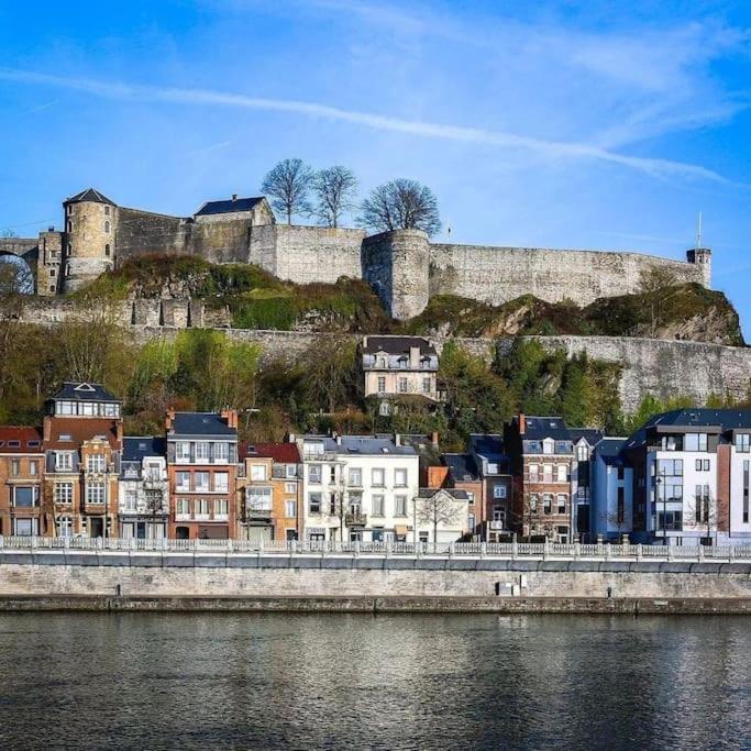 Gite De Charme Bord De Meuse ナミュール エクステリア 写真