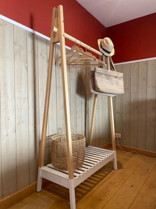 Gite De Charme Bord De Meuse ナミュール エクステリア 写真